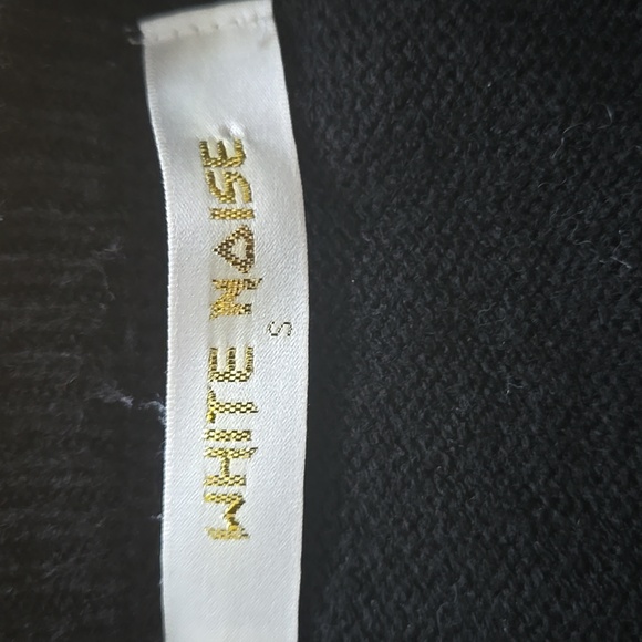 Open Back Sweater - Picture 4 of 5